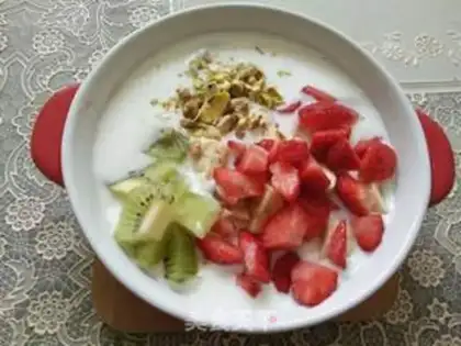 Make Yogurt fruit cup step 5