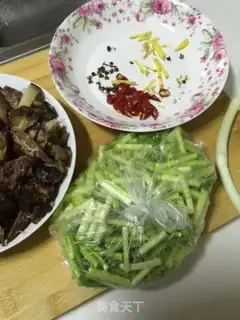 Make Garlic pork step 0