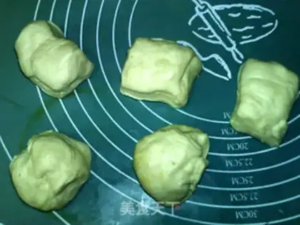 Make Precious onions step 6