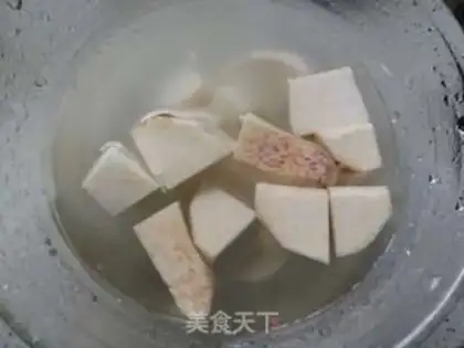 Make Tea mushrooms, duck soup step 1