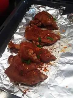Make Spicy roasted pig hoof step 5