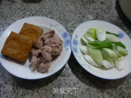 Make The onions are fried and dry step 0