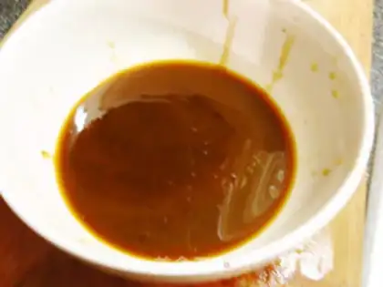 Make Take the chicken piece of sauce step 2