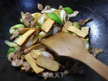 Make The onions are fried and dry step 6