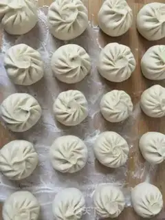 Make Cranium buns step 13