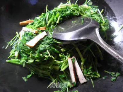 Make Scrambled herb seeds step 4