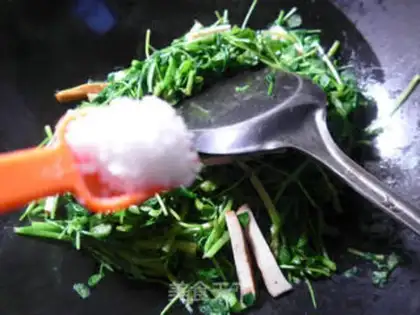 Make Scrambled herb seeds step 6