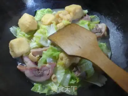 Make Soybean cabbage for chicken legs step 6
