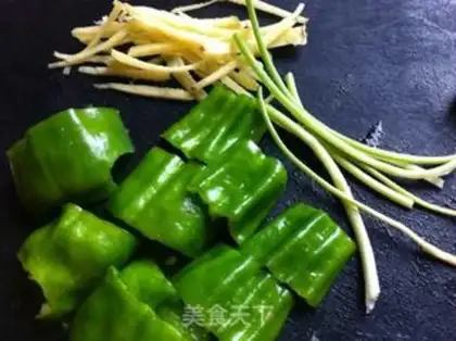 Make Yellow fish noodles step 3
