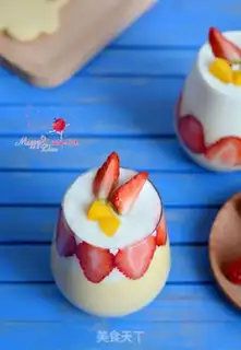 Make Strawberry Mango Smutcher step 9