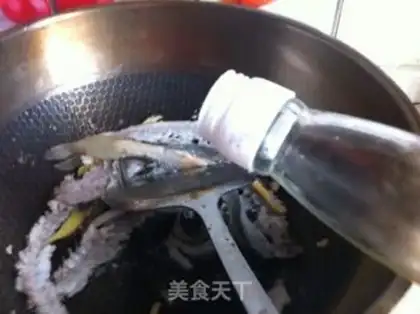 Make Yellow fish noodles step 5