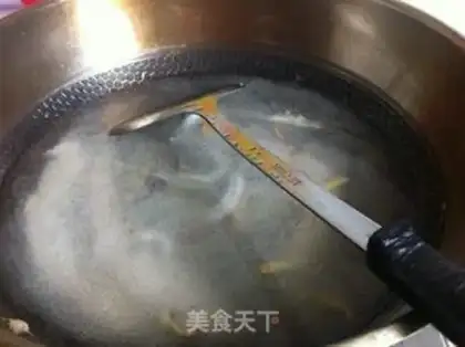 Make Yellow fish noodles step 6