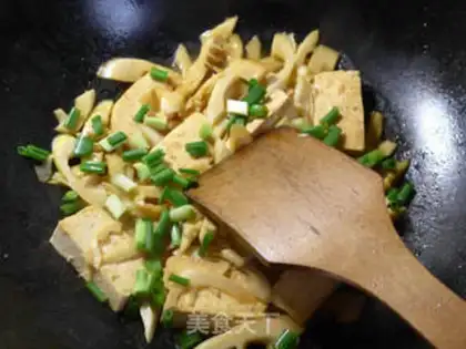 Make Ray cooks old tofu step 9