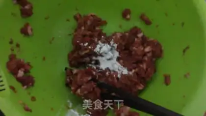 Make Carrot-muck-cage step 2