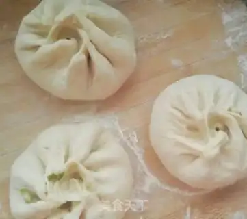 Make A meat bun step 6