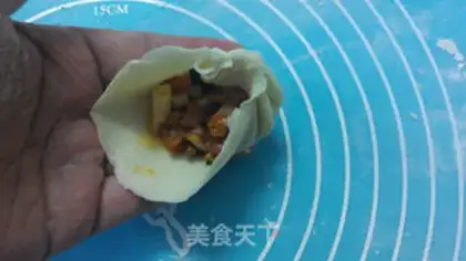 Make Carrot-muck-cage step 10