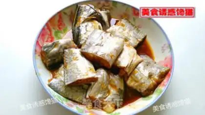 Make Jell-O fish step 1