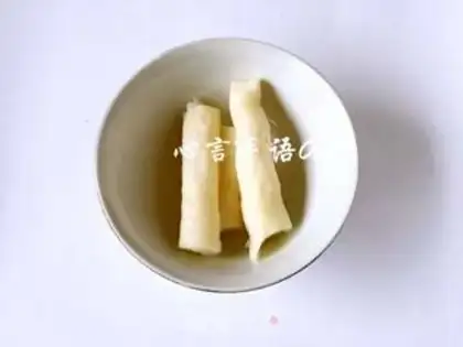 Make Hana Zhushan medicine cake step 1