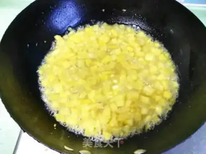 Make Pineapple pie step 4