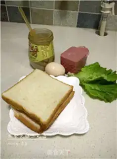 Make Egg ham sandwich step 0