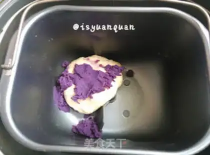 Make Double-coloured pancreas step 3
