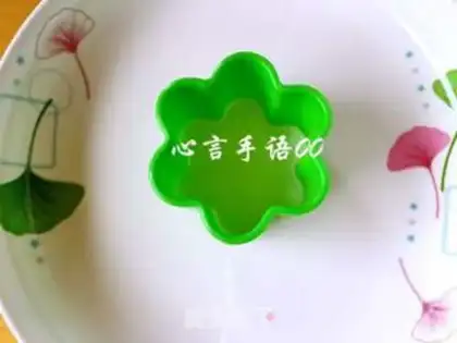 Make Hana Zhushan medicine cake step 6