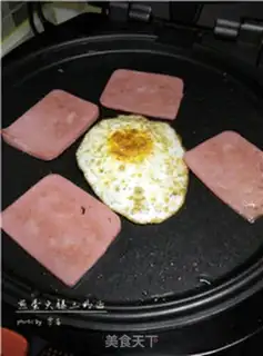 Make Egg ham sandwich step 4