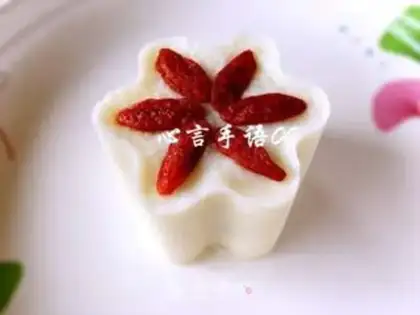 Make Hana Zhushan medicine cake step 9