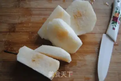 Make Sweets, sugar, pear step 1
