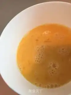 Make Eggs step 1