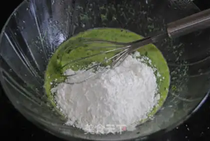 Make Spinach egg rolls step 2