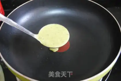 Make Spinach egg rolls step 4
