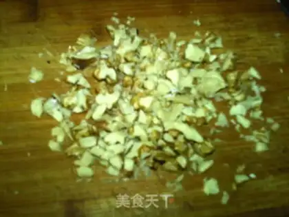 Make raisin cinnamon toast step 1