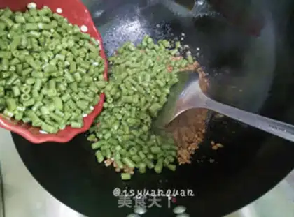 Make Meatloaf, soybeans step 5
