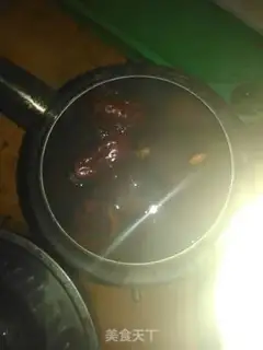 Make Red dates for soup step 1
