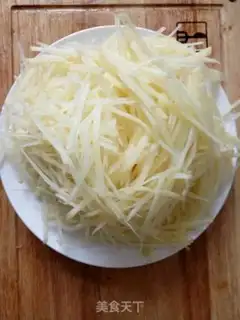 Make Spicy potatoes step 1