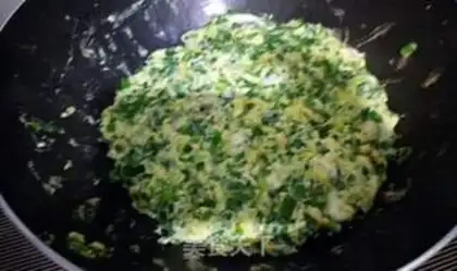 Make Eggs from the casserole step 8