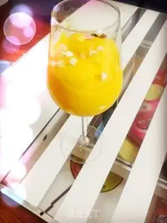 Make Mango smoothie step 3
