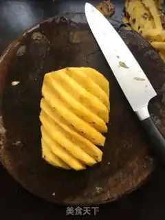 Make Sugar pineapple step 1
