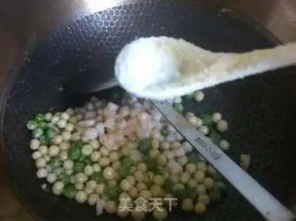 Make Shrimp fried chicken rice step 9