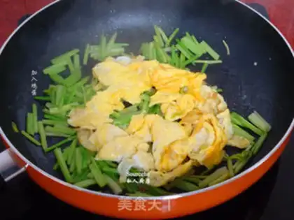 Make Cream fried eggs step 5