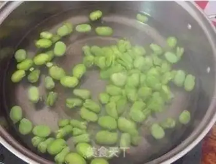 Make Scrambled eggs step 0