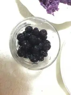 Make Blueberry potato milk meds step 2