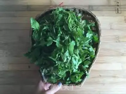 Make The veggie tar step 0