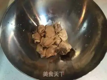 Make Potato mushroom chicken step 3