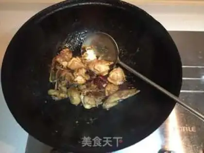 Make Potato mushroom chicken step 6