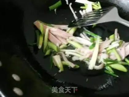Make Bacon garlic makes leaves step 2