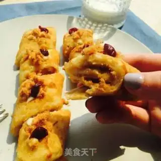 Make Meat pine apple rolls step 4