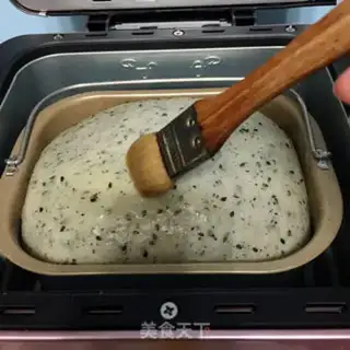 Make Black sesame and wind toast step 7