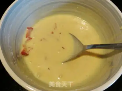 Make Strawberry Madeleine step 1